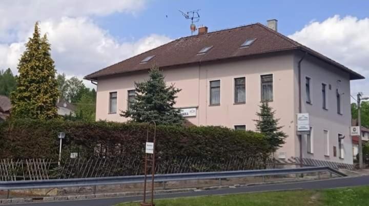 Penzion Krusnohorka Tatrovice Bagian luar foto